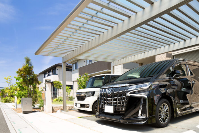 車3台〜4台の駐車場をつくる際の注意点|カーポート