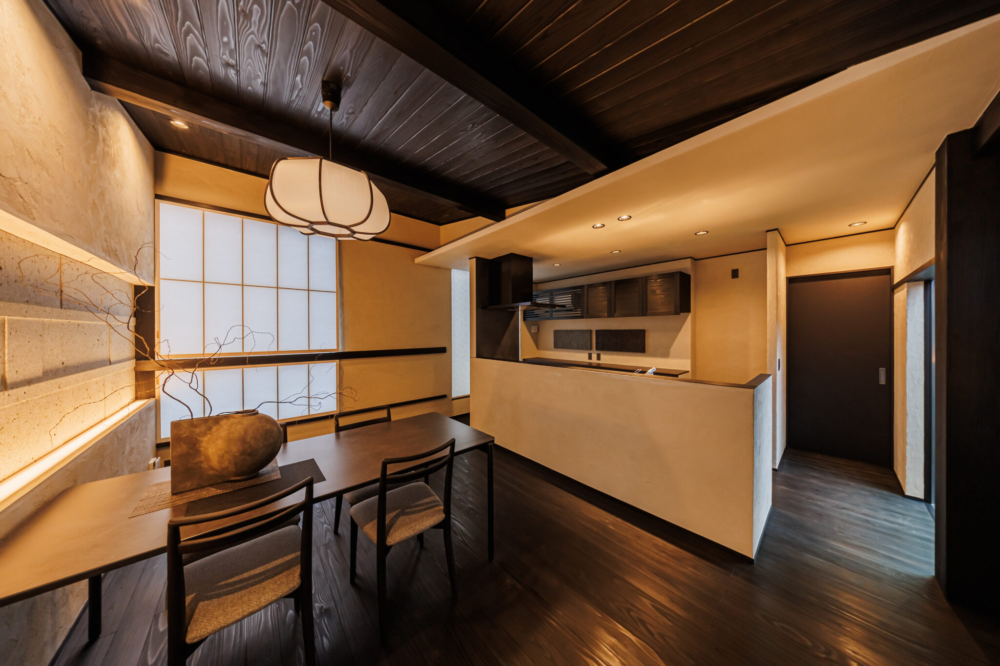 おしゃれな和モダンの家・内装実例|レトロでかっこいい部屋の作り方、コーディネートのポイントを解説 - 茨城県の和の注文住宅なら「粋」-ノーブル ...